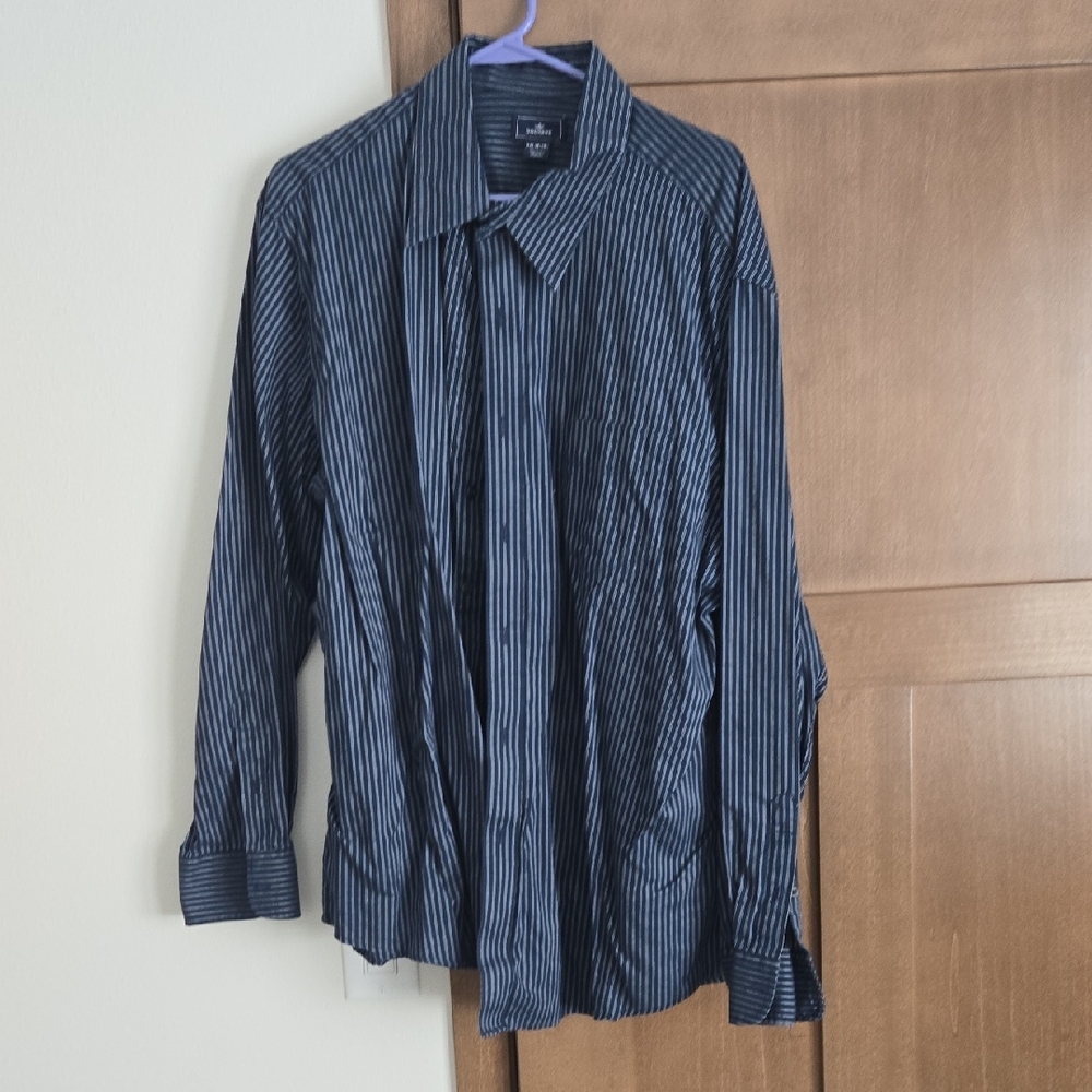 Dockers button down